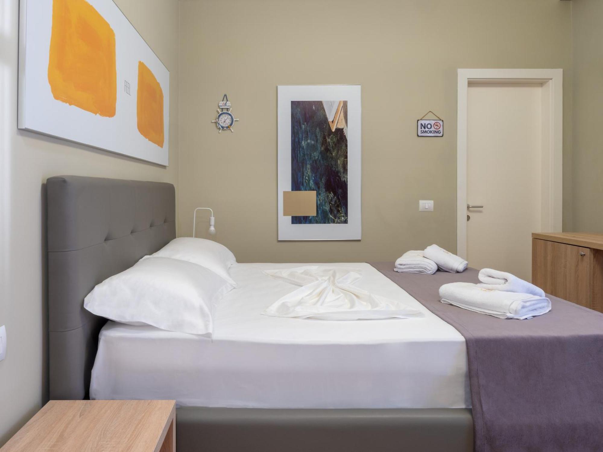 Nia Boutique Hotel By Rapo'S Resort Himarë Extérieur photo